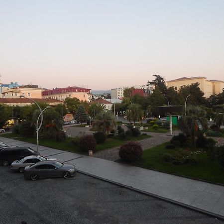 Melini Boutique Hotel Batumi Exterior foto