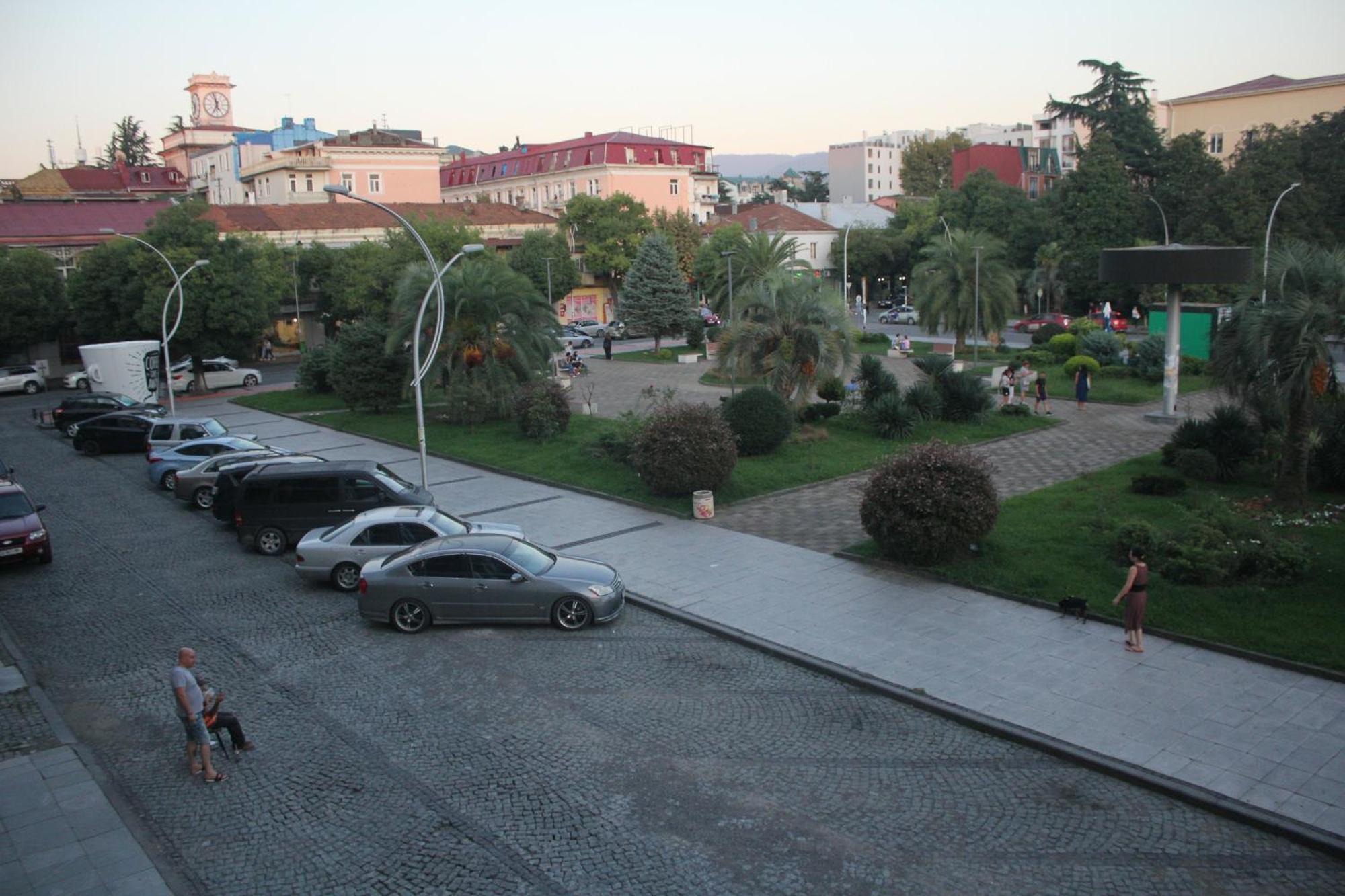 Melini Boutique Hotel Batumi Exterior foto
